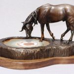 mustang-stallion-at-pool-bullseye-agate-liddy-h20-16-bronze